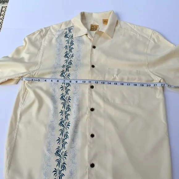 Men’s Jos A Bank Short Sleeve Silk Shirt Size Medium - Picture 4 of 6